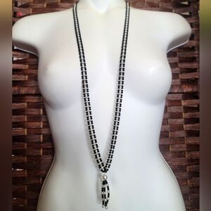 Vintage Long necklace Black + White Beaded with pearls Necklace Strands